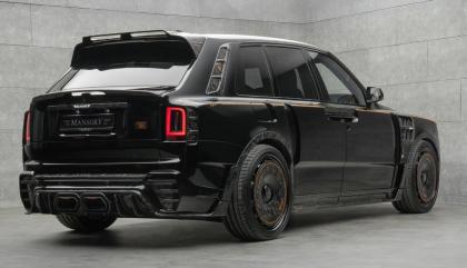 В Rolls-Royce Cullinan от Mansory больше углеродного волокна, чем в McLaren, и меньше вкуса, чем в Honda Civic