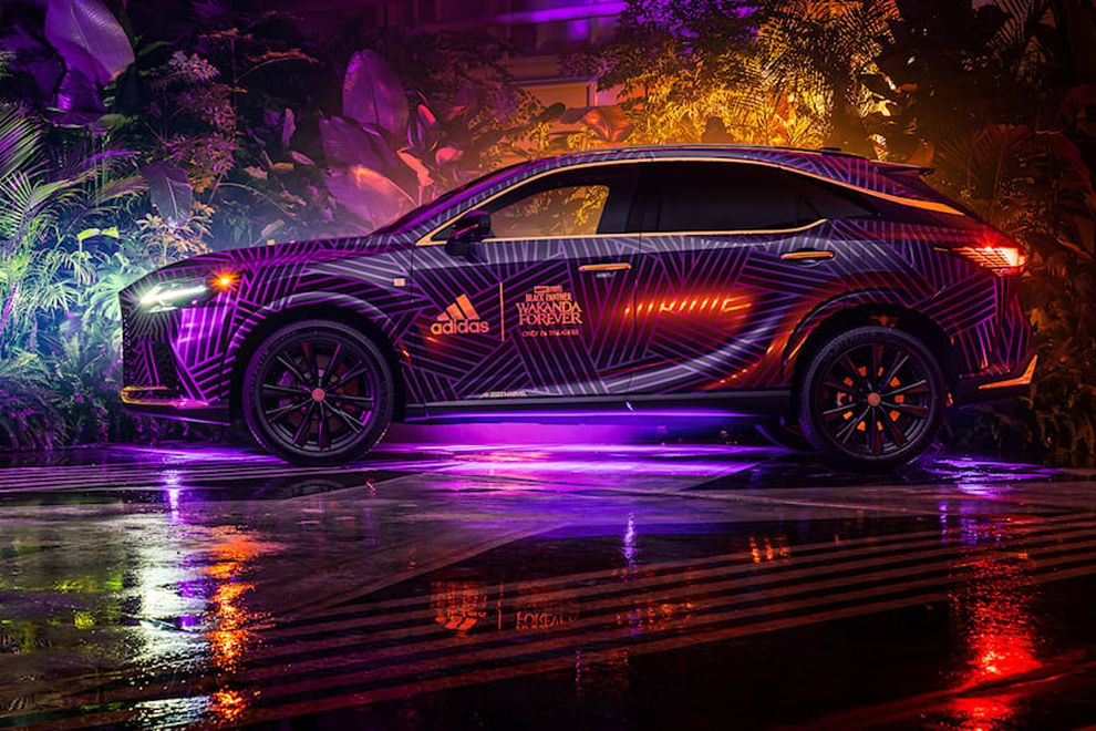 Lexus выпустит специальную версию RX500h, посвящённую фильму «Чёрная пантера»
