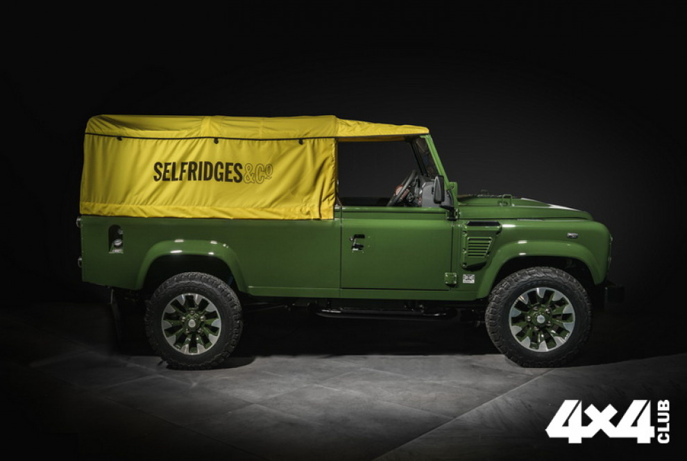 Land Rover Defender выставлен в лондонском универмаге Selfridges