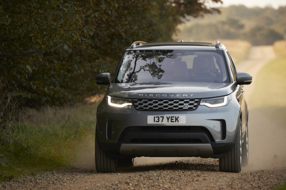 Land Rover представил обновленный Discovery