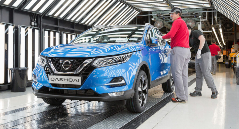 Nissan на полгода останавливает российское производство