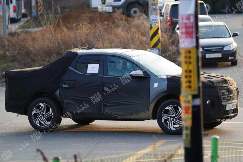 Пикап Hyundai Santa Cruz вышел на городские тесты