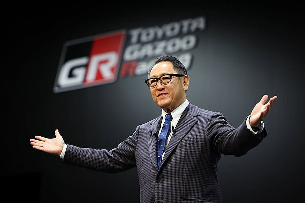 Акио Тойода уходит с поста генерального директора Toyota