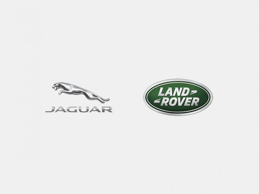 Jaguar Land Rover продаёт шины с витрины