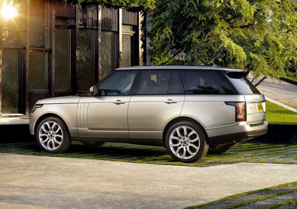 Король внедорожников. Стоит ли покупать подержанный Range Rover? 