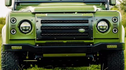 Land Rover Defender с 700 л. с. и механикой – король бездорожья