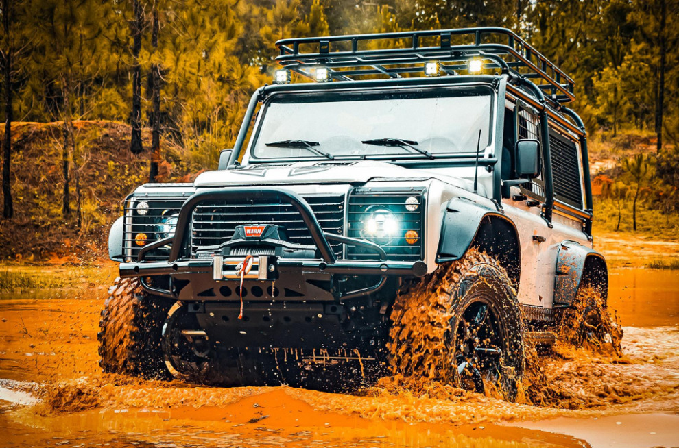 10 самых крутых Land Rover Defender