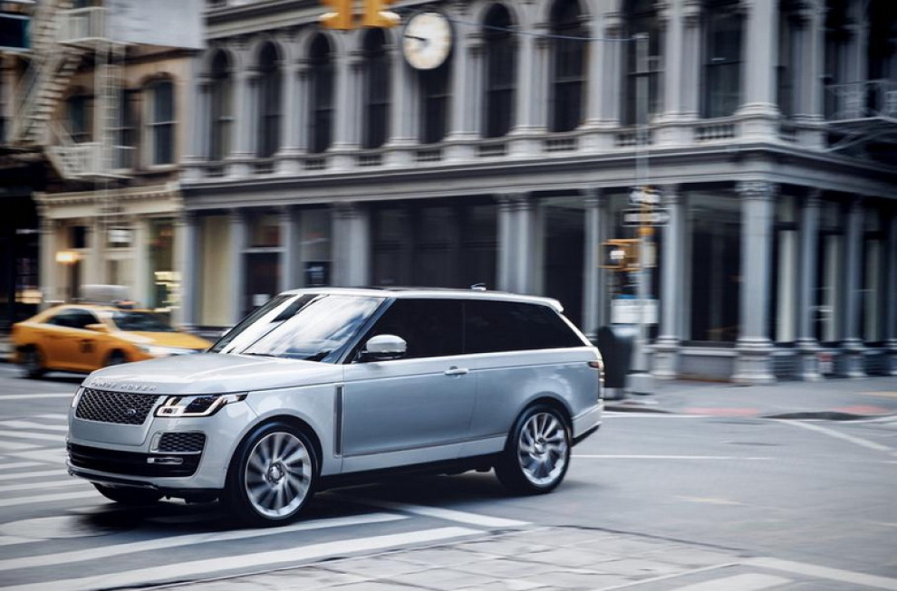 Land Rover отказался от выпуска Range Rover SV Coupe
