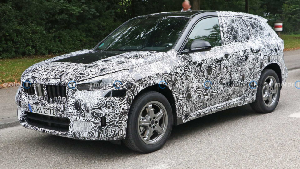 Новый BMW X1 получит цифровую приборную панель в стиле электрокара iX