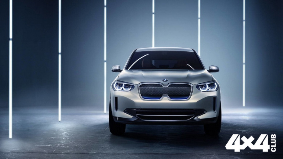 Компания BMW привезла в Пекин электрический iX3