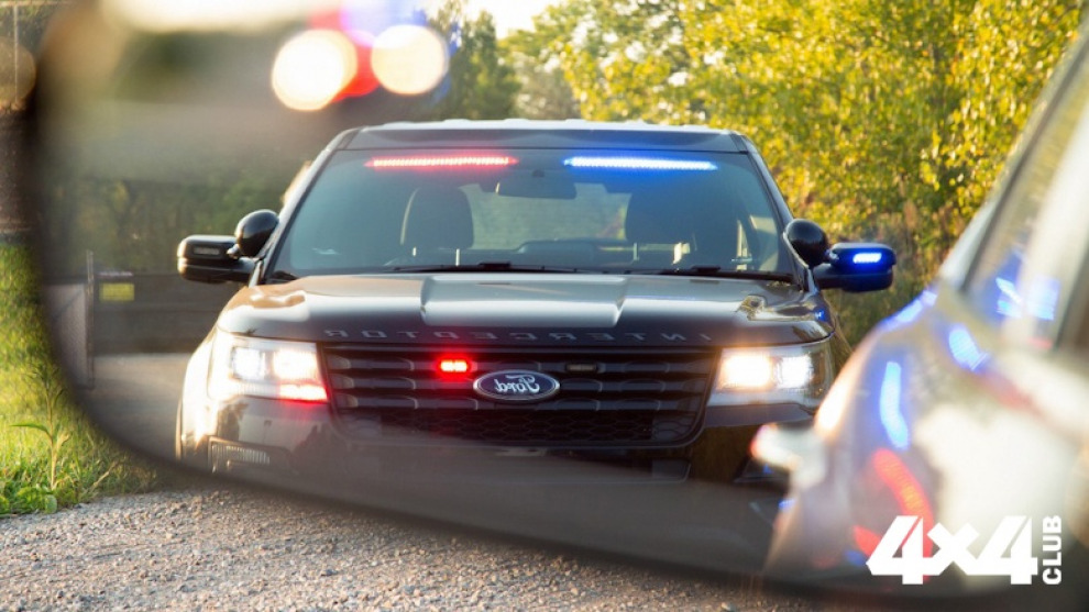 Кроссовер Ford Police Interceptor получил спрятанные «мигалки»