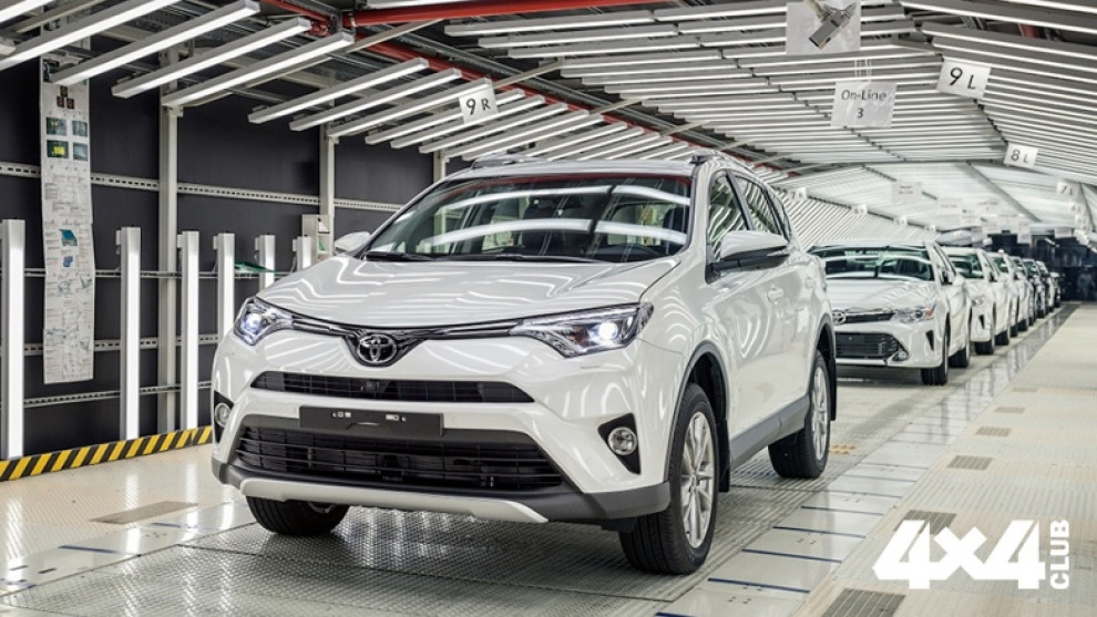 Toyota RAV4 начали собирать в Петербурге