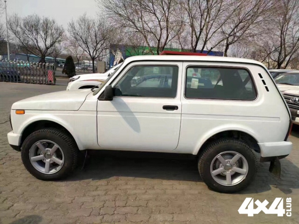 В Китае за полгода продали почти 700 внедорожников Lada 4x4