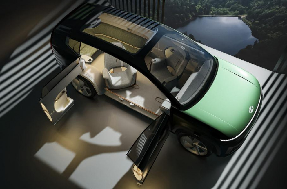Электричество, пиксели и гостиная - это новый прототип кроссовера Hyundai SEVEN