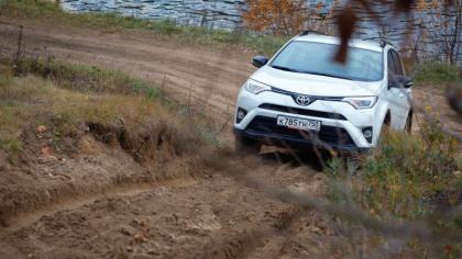 Вариатор на бездорожье и в городе. Не бойтесь съезжать с асфальта!