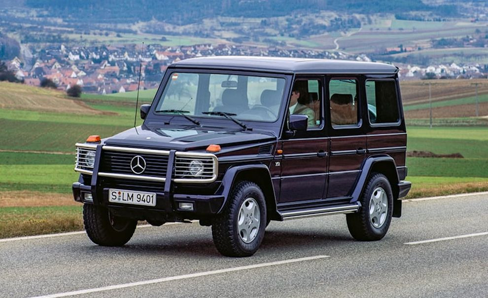 30 лет спустя Mercedes-Benz вспоминает свой первый G-класс с двигателем V8