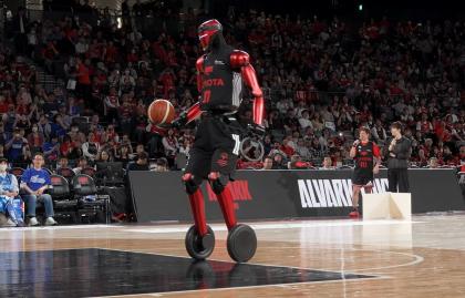 Toyota сделала робота, который может стать звездой NBA
