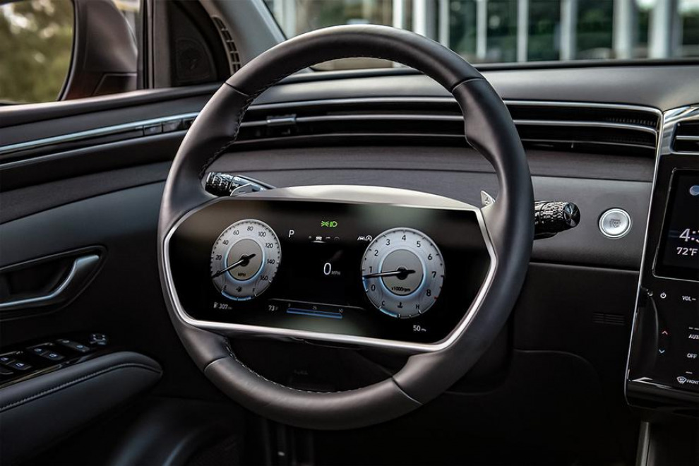 Компания Hyundai запатентовала руль с большим дисплеем