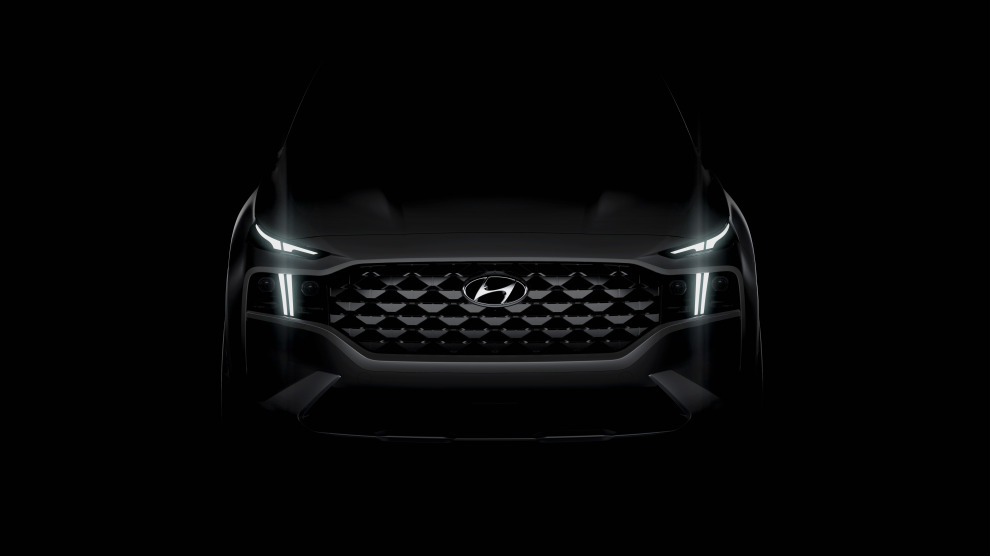 Hyundai Santa Fe с новым лицом. Опубликованы тизеры