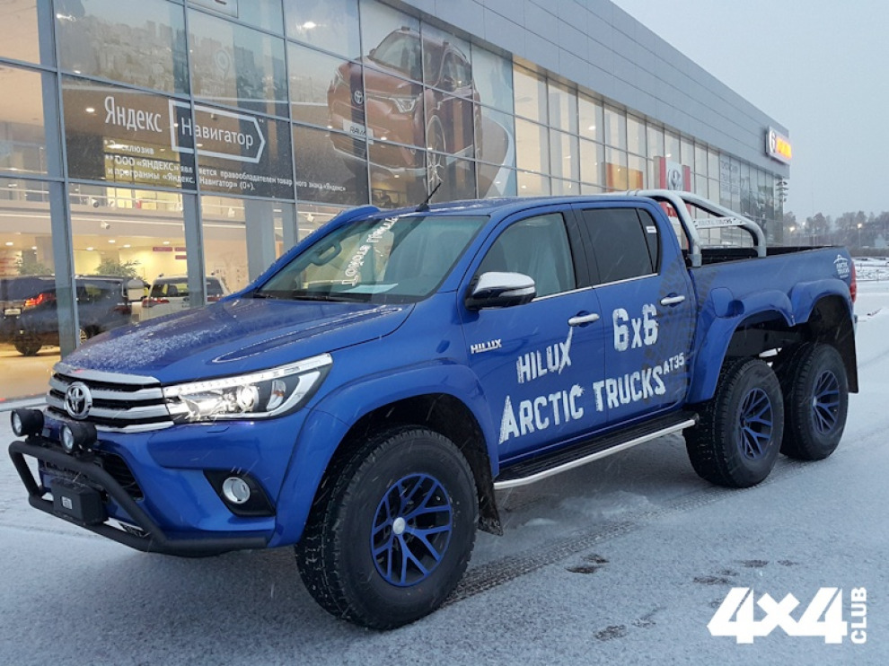 Toyota Hilux AT35 6x6 от Arctic Trucks Россия