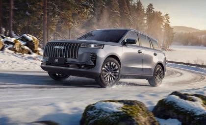 Дмитрий Леонтьев: JAECOO J6 – новый конкурент LADA Vesta Cross