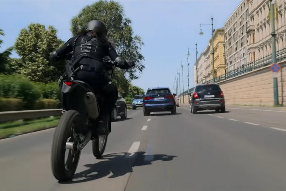 Только посмотрите, во что превращает BMW X3 «Чёрная вдова» (видео)
