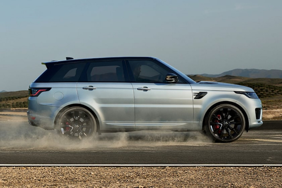 Новый Range Rover Sport выйдет с V8 от BMW