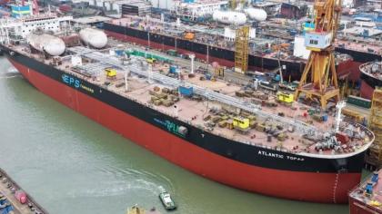 Исполин морей: Китай построил крупнейший автомобилевоз для Южной Кореи