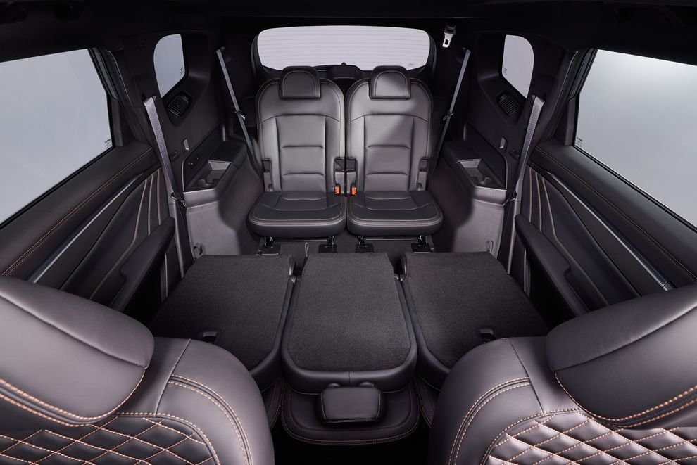 Широка река. Первое знакомство с кроссовером Geely Okavango - "Тест-драйвы" на D