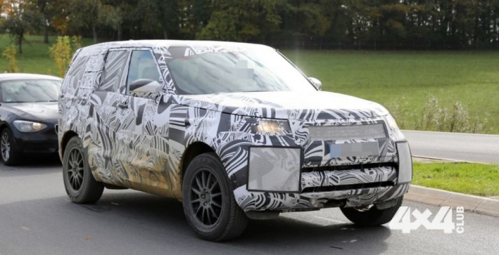 Land Rover Discovery представят в следующем году