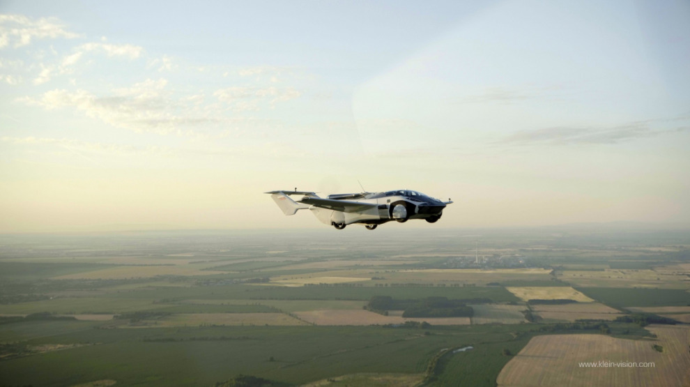 Аэрокар на базе BMW доказал, что летающие автомобили вполне реальны (видео)