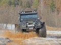 Land Rover Defender: трансформер на колесах и гусеницах
