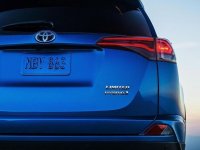 Toyota Rav4 станет гибридом